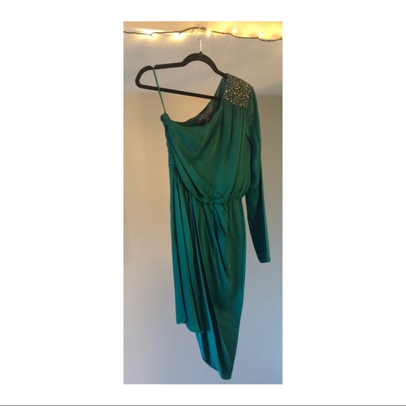 guess green dress